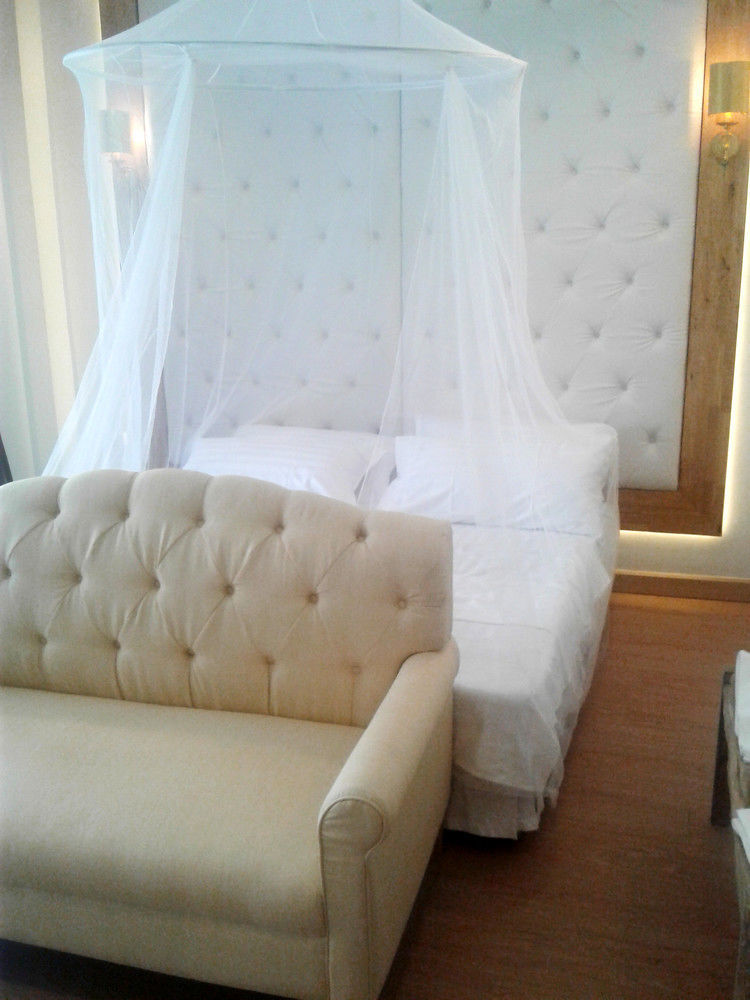 Icheck Inn Trams Square Chiang Mai Bagian luar foto