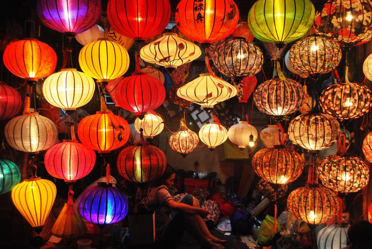 Icheck Inn Trams Square Chiang Mai Bagian luar foto