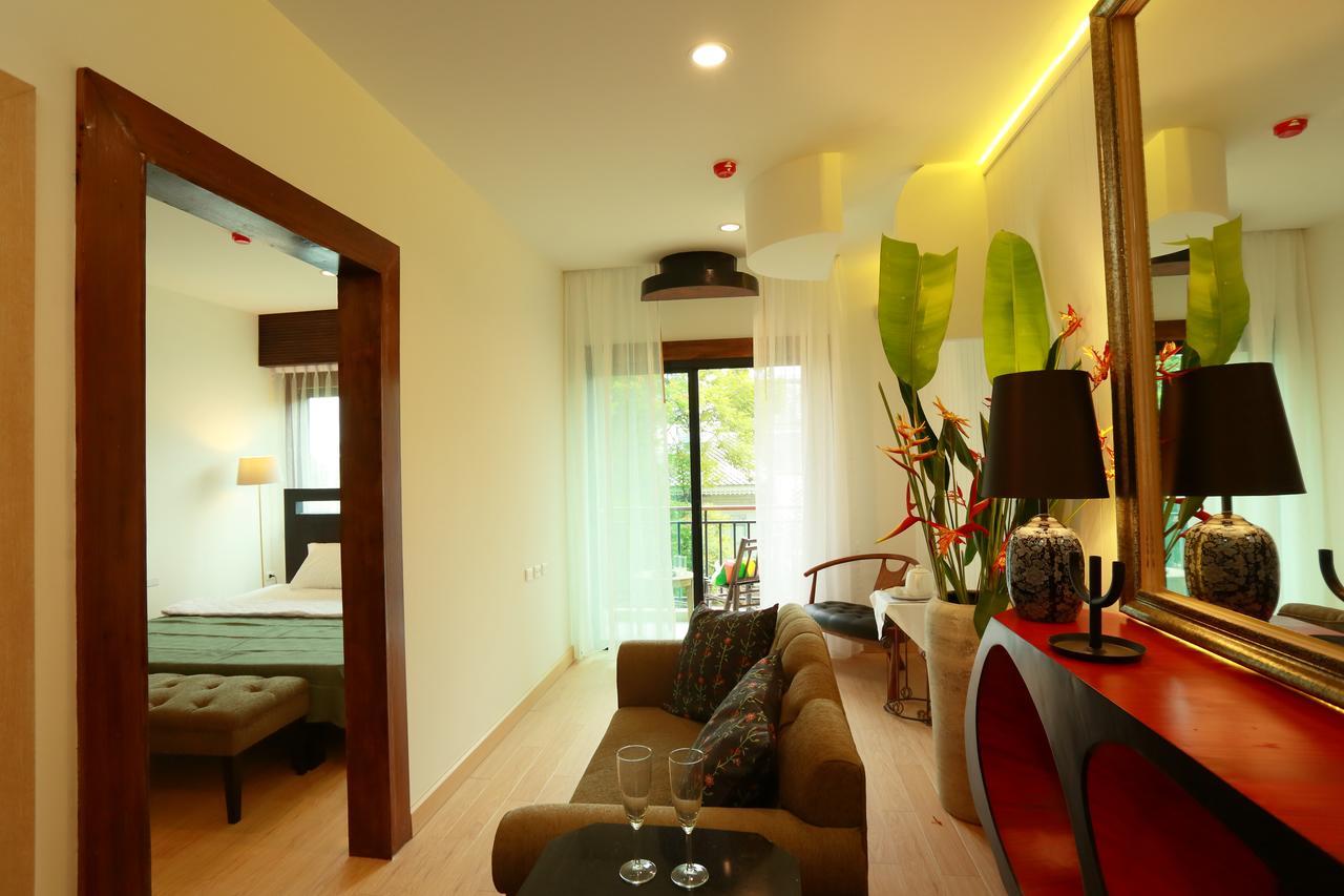 Icheck Inn Trams Square Chiang Mai Bagian luar foto