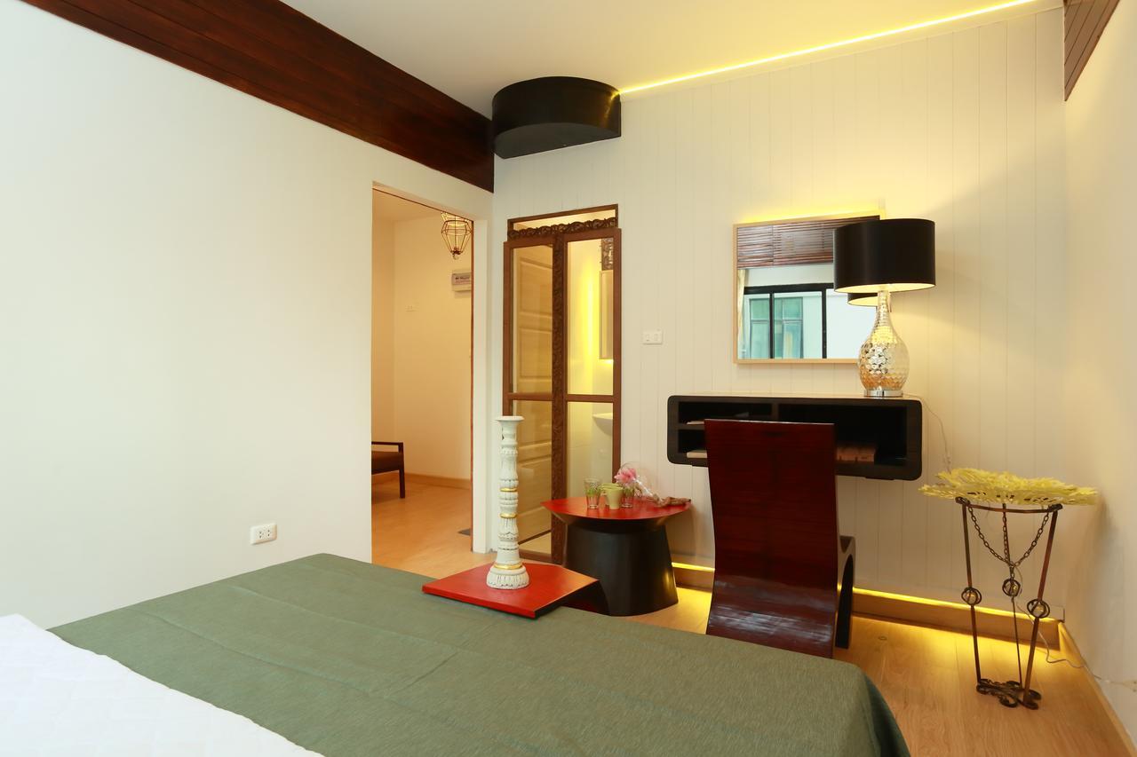 Icheck Inn Trams Square Chiang Mai Bagian luar foto