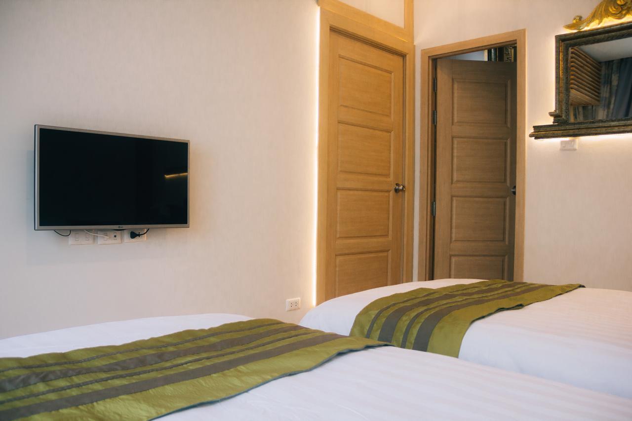 Icheck Inn Trams Square Chiang Mai Bagian luar foto