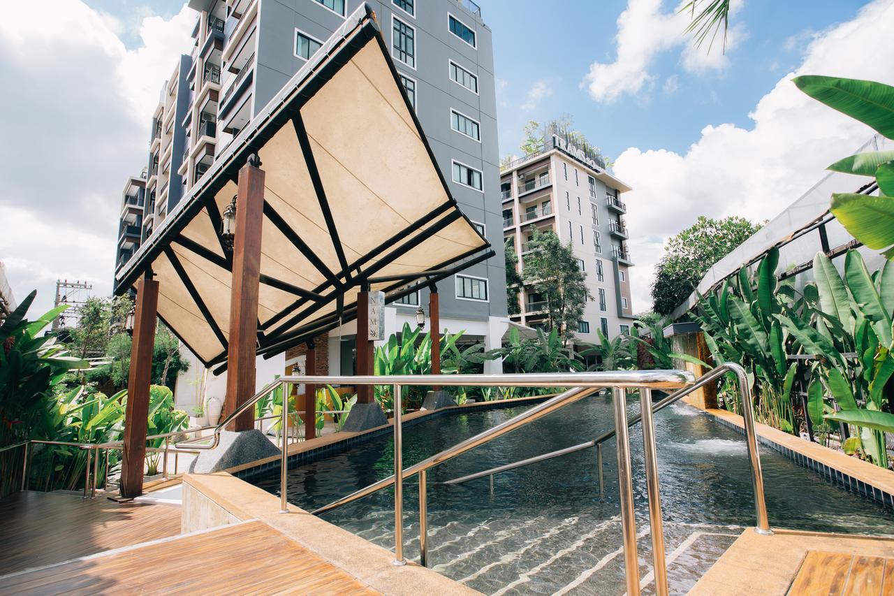 Icheck Inn Trams Square Chiang Mai Bagian luar foto