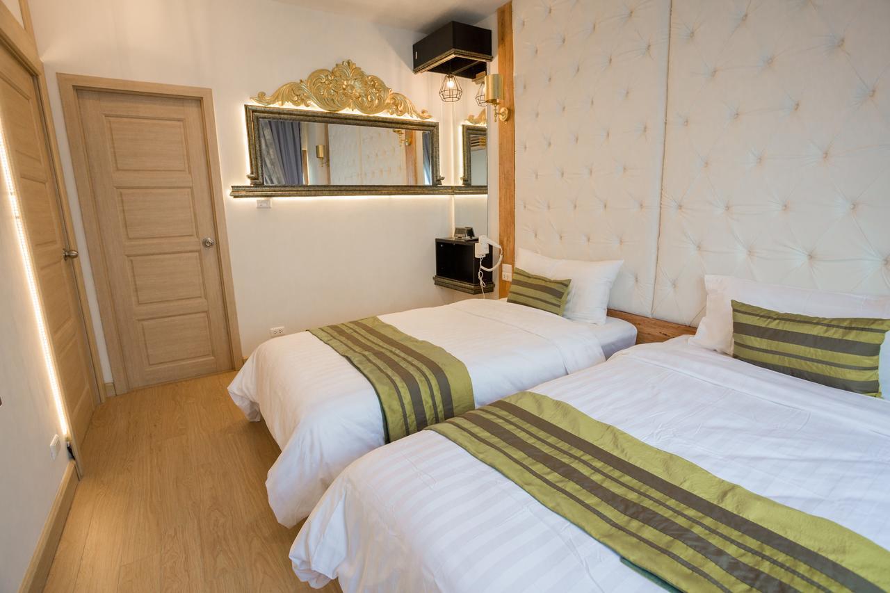 Icheck Inn Trams Square Chiang Mai Bagian luar foto